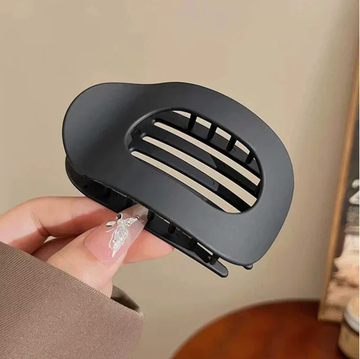 FlatClips - Luta dig tillbaka utan att det skaver.